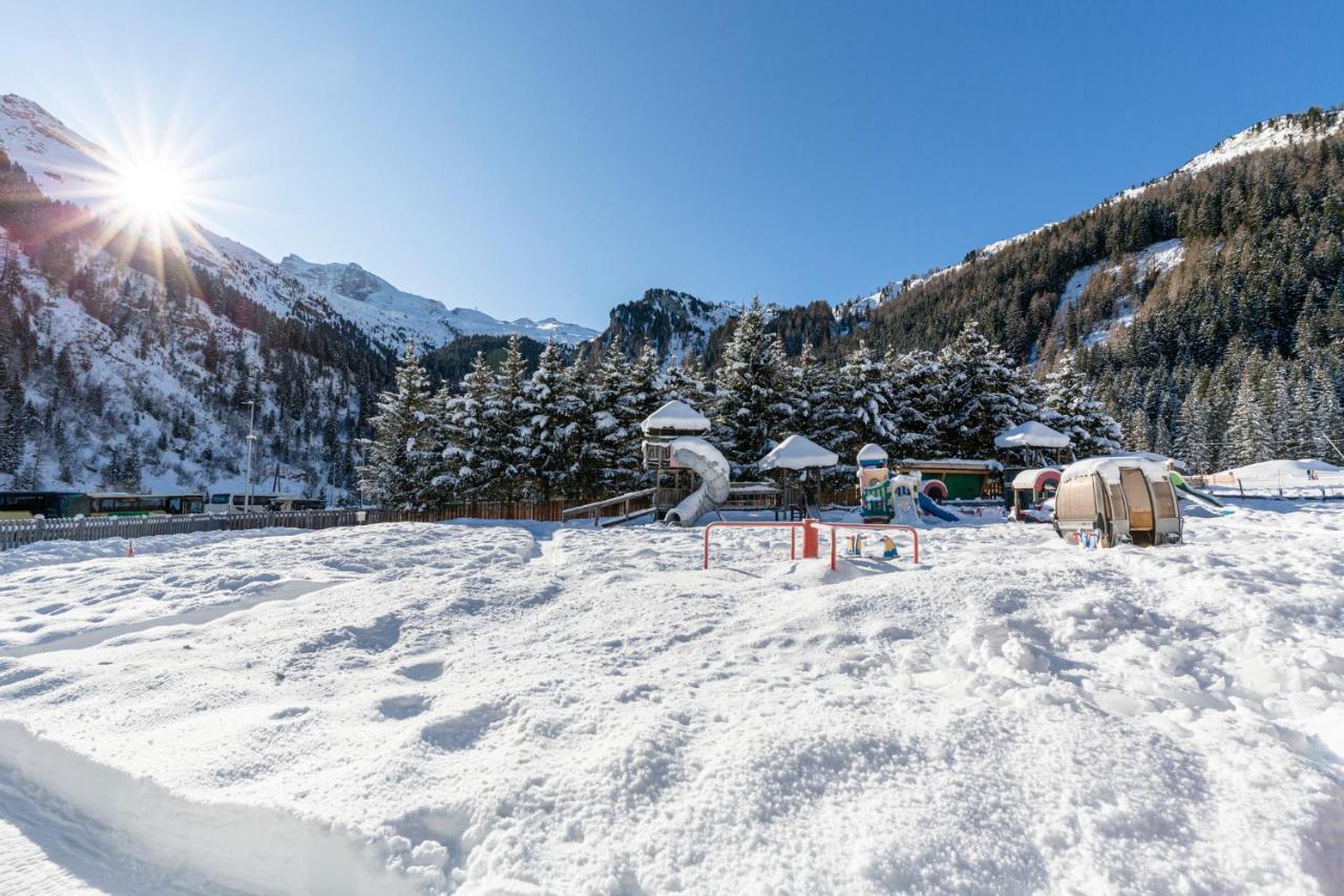 Kinder- & Gletscherhotel Hintertuxerhof Dış mekan fotoğraf